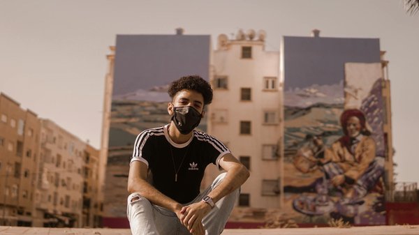 Welche Rolle spielt Technologie in der Damenmode?